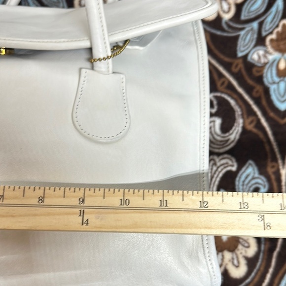 Vintage Rare! Coach Vintage Classic Legacy Flap #7301 with Dustbag - Picture 13 of 16